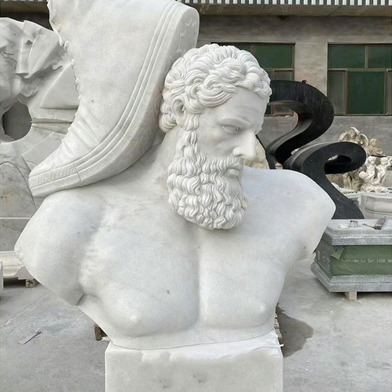 Tác phẩm điêu khắc con người bằng đá cẩm thạch trắng có kích thước thật, được chạm khắc bằng tay